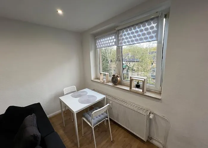 Moderne Helle Am Centro Oberhausen (North Rhine-Westphalia)